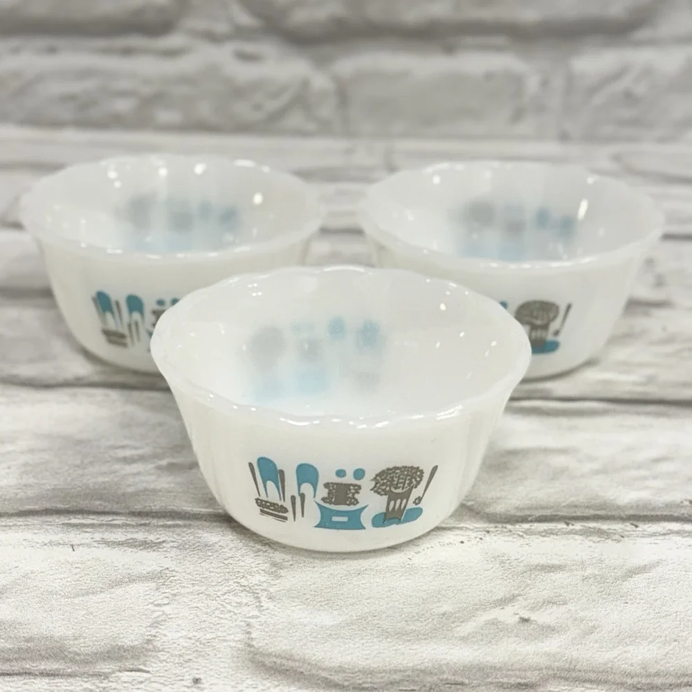 Vtg 50s Fire King Bowls Ramekin Custard Dish Blue Heaven Aqua Milk Glass 3 Count